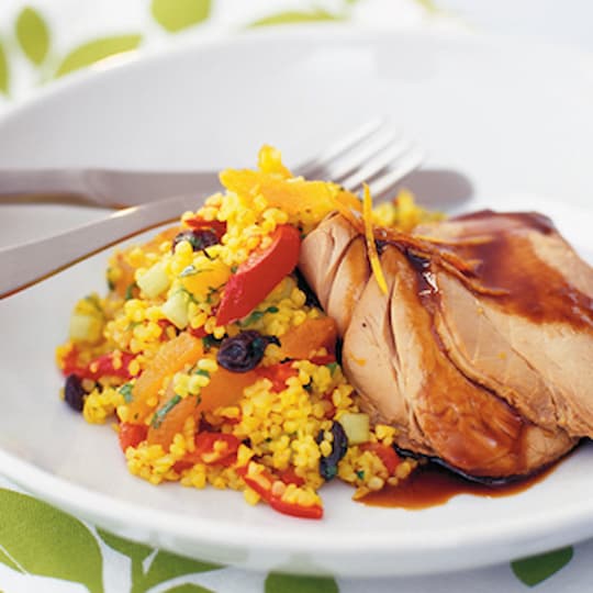 Skinkstek med bulgursallad och citrussky